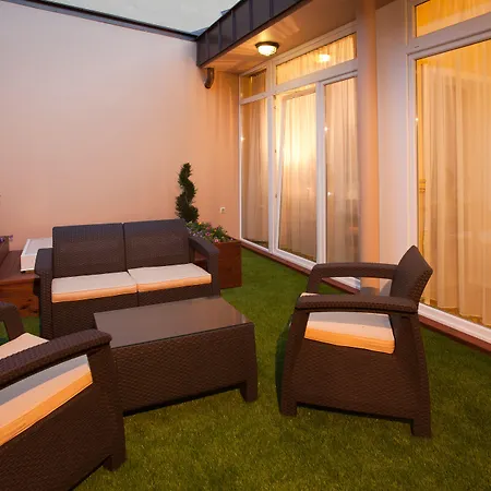 Barokk Promenad ホテル