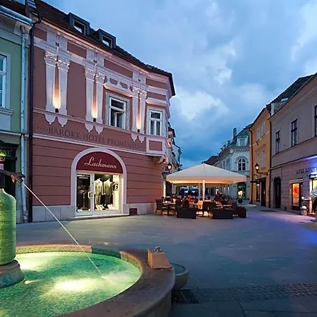 Barokk Promenad 4*