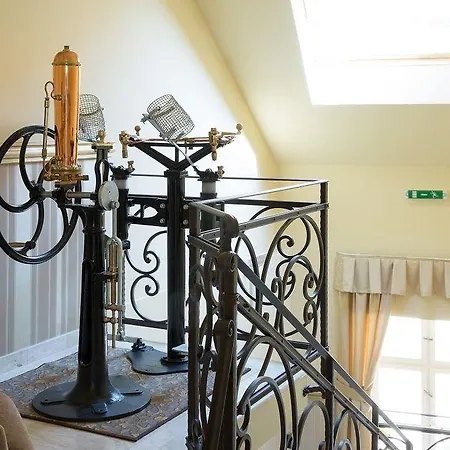 Barokk Promenad Szálloda 4*