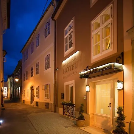 Szálloda Barokk Promenad