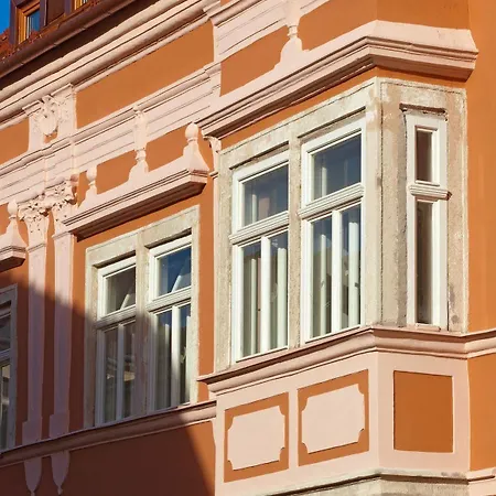 Barokk Promenad Szálloda