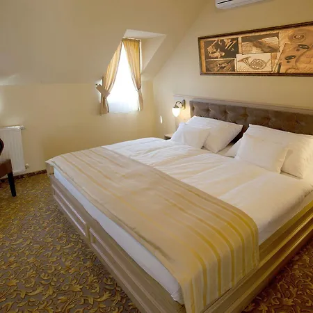 Hotel Barokk Promenad Győr