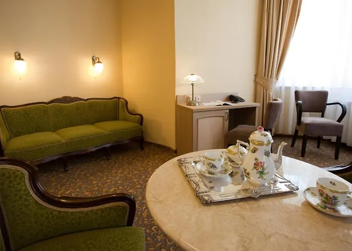 Barokk Promenád Hotel Győr